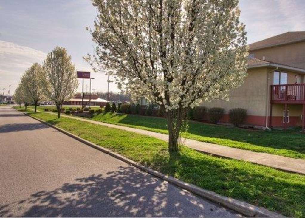 Comfort Suites Danville Exterior photo