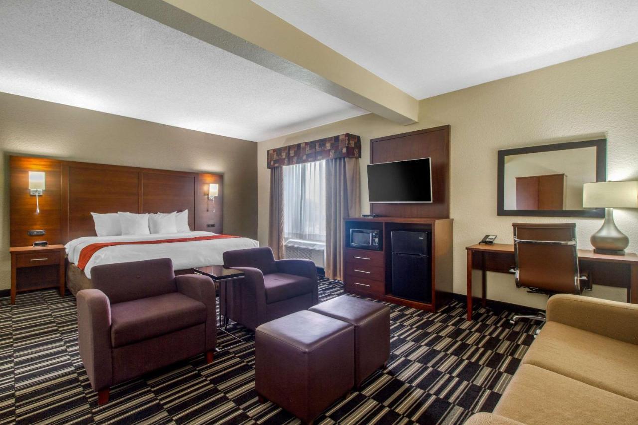 Comfort Suites Danville Exterior photo